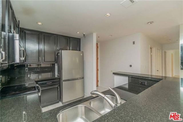 121 S Hope Street 505, Los Angeles, CA 90012