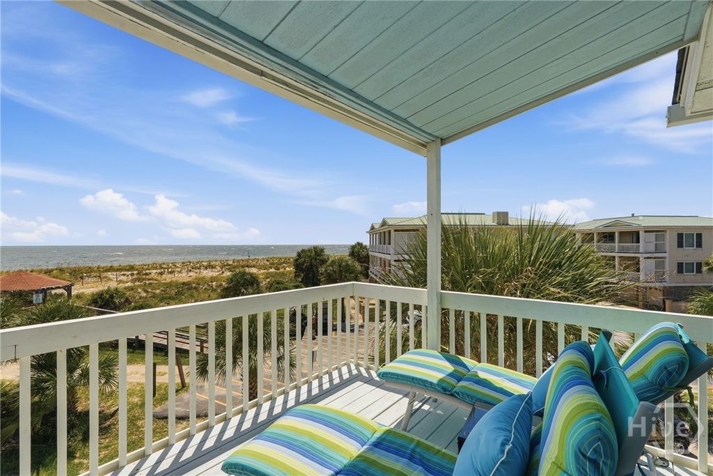 Image 27 of property listing at 8 19th Street, Tybee Island, GA 31328