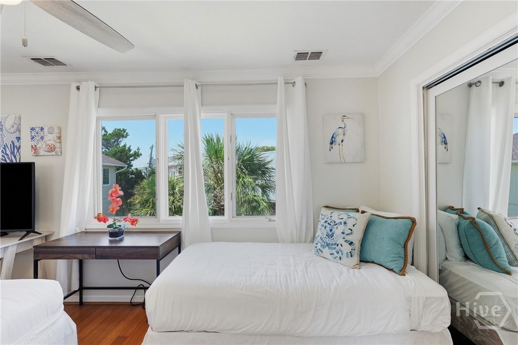 Image 36 of property listing at 8 19th Street, Tybee Island, GA 31328