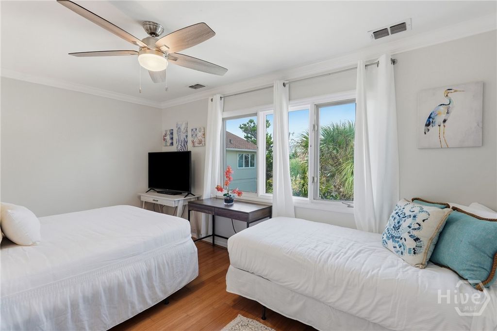 Image 38 of property listing at 8 19th Street, Tybee Island, GA 31328