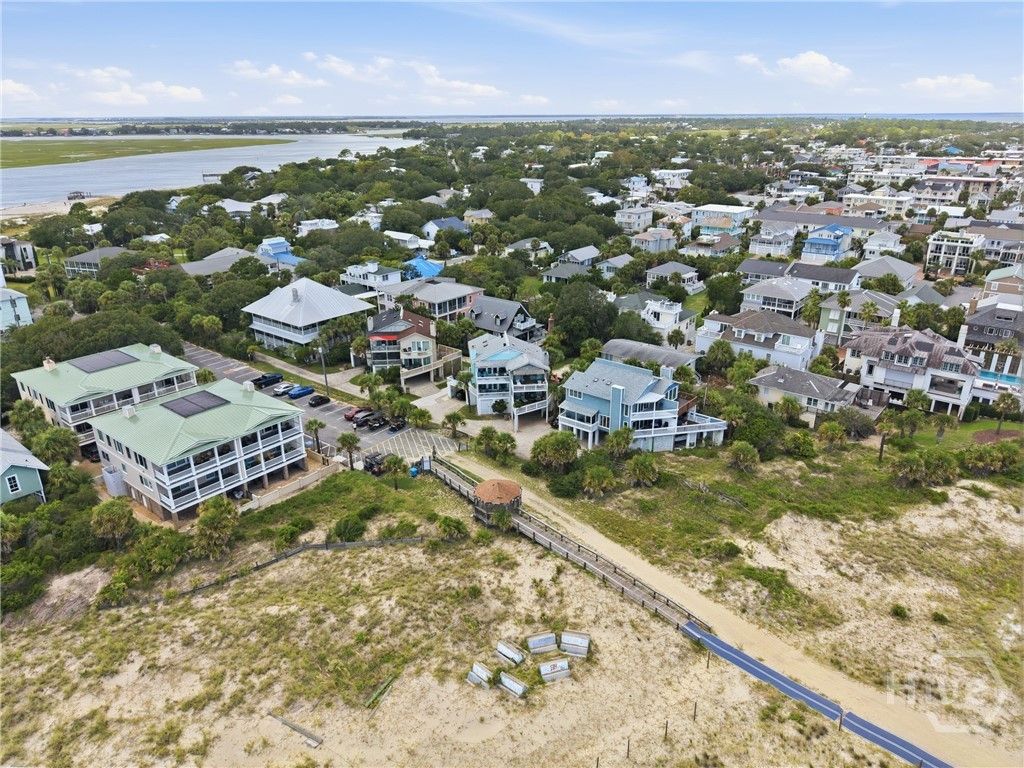 Image 71 of property listing at 8 19th Street, Tybee Island, GA 31328