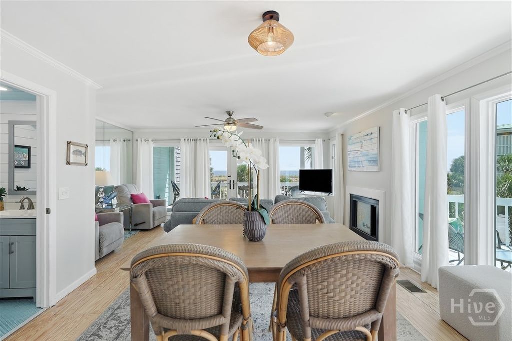 Image 9 of property listing at 8 19th Street, Tybee Island, GA 31328
