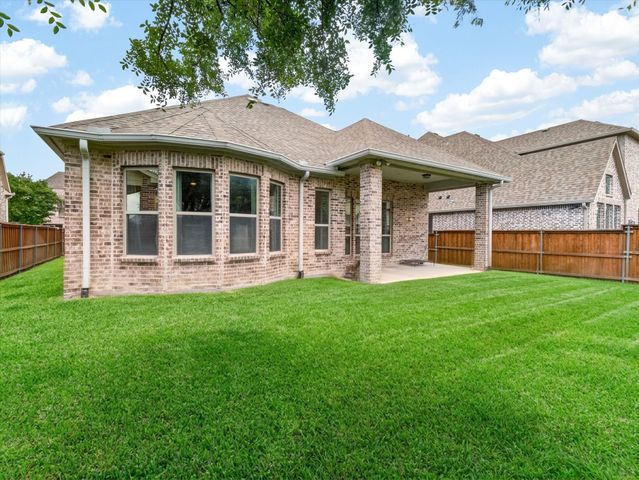 769 Quarter Horse Lane, Frisco, TX 75036