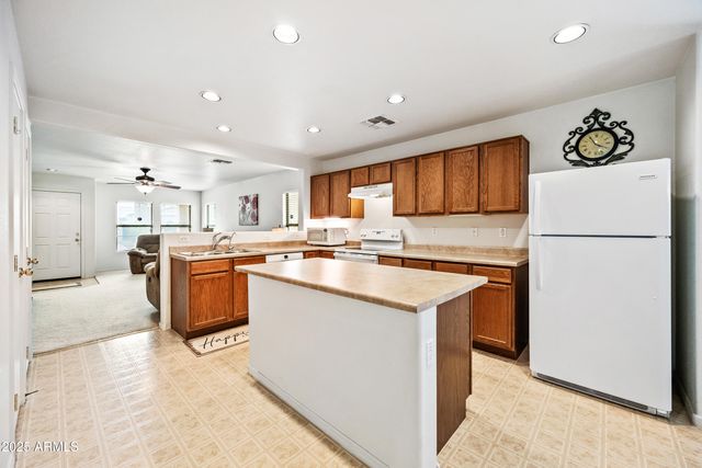 6336 W BEVERLY Road, Laveen, AZ 85339