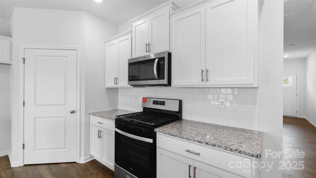 111 Ridgehaven Drive, Waynesville, NC 28786