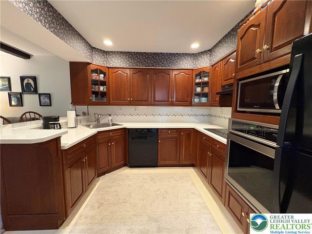 2823 Whitemarsh Place, Lower Macungie Twp, PA 18062