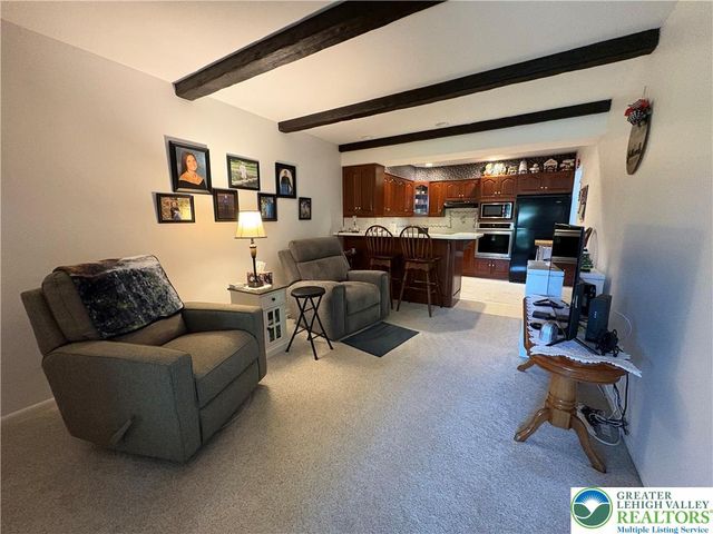 2823 Whitemarsh Place, Lower Macungie Twp, PA 18062