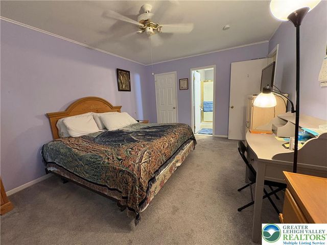 2823 Whitemarsh Place, Lower Macungie Twp, PA 18062