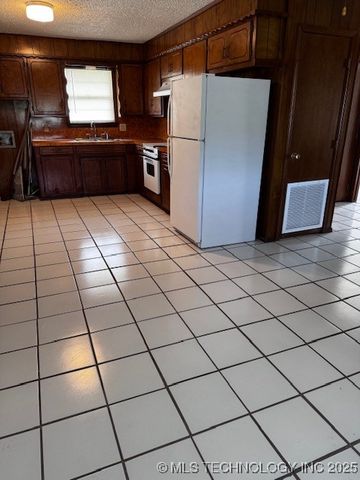 505 S Ashwood Street, Marietta, OK 73448