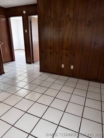 505 S Ashwood Street, Marietta, OK 73448