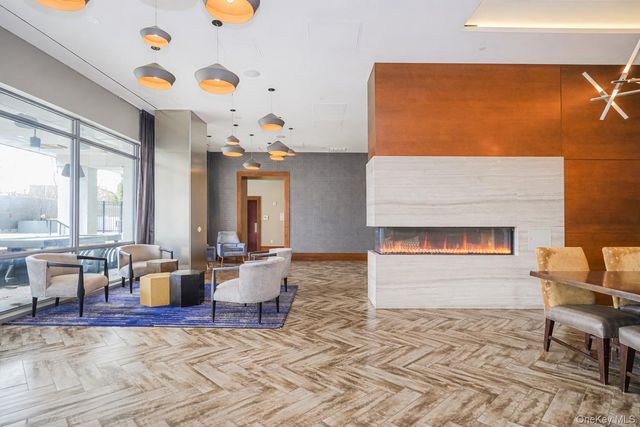 1501 Voorhies Avenue 21B, Brooklyn, NY 11235