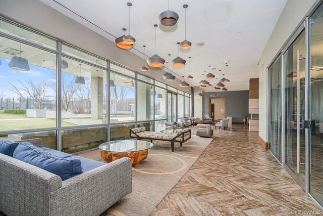 1501 Voorhies Avenue 21B, Brooklyn, NY 11235