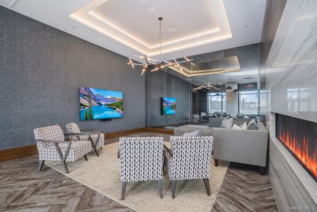 1501 Voorhies Avenue 21B, Brooklyn, NY 11235