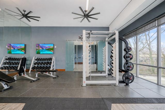 1501 Voorhies Avenue 21B, Brooklyn, NY 11235