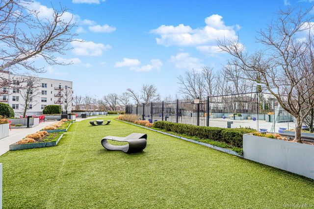 1501 Voorhies Avenue 21B, Brooklyn, NY 11235