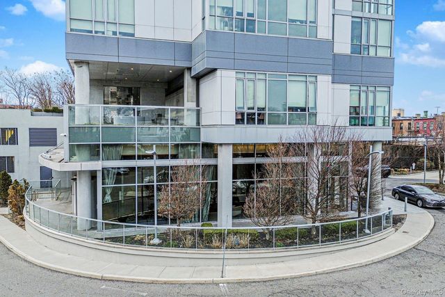 1501 Voorhies Avenue 21B, Brooklyn, NY 11235