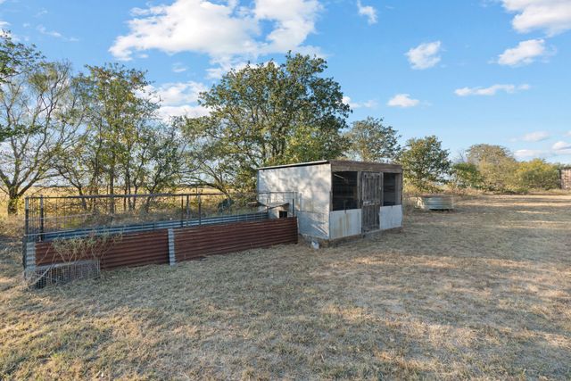 8757 S FM 1189, Lipan, TX 76462