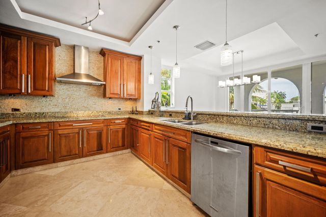 48 Hendricks Isle 2a-a, Fort Lauderdale, FL 33301