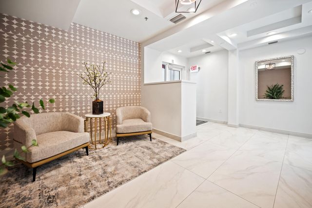 48 Hendricks Isle 2a-a, Fort Lauderdale, FL 33301