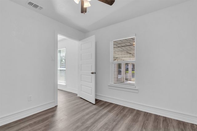 6347 Fenway Street, Dallas, TX 75217