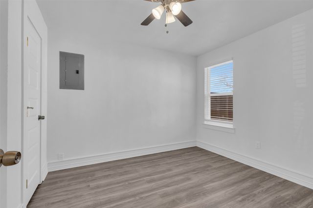 6347 Fenway Street, Dallas, TX 75217