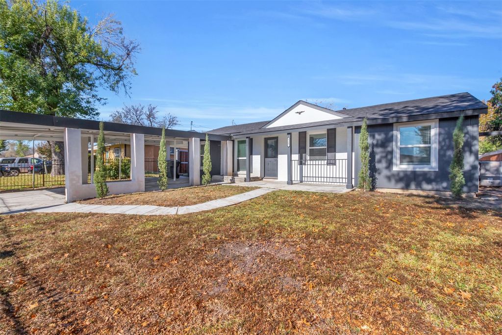 6347 Fenway Street, Dallas, TX 75217