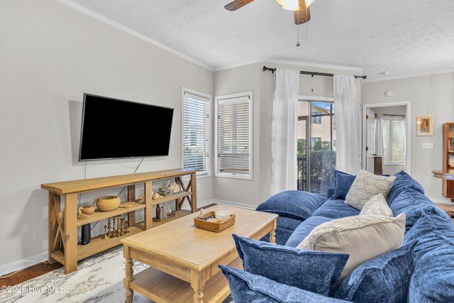 183 Longstreet Drive 101, Wilmington, NC 28412