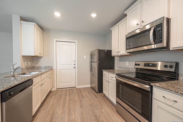 3119 BEGONIA BND, San Antonio, TX 78222