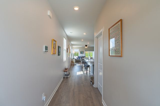 7076 Lang Ave, White House, TN 37188