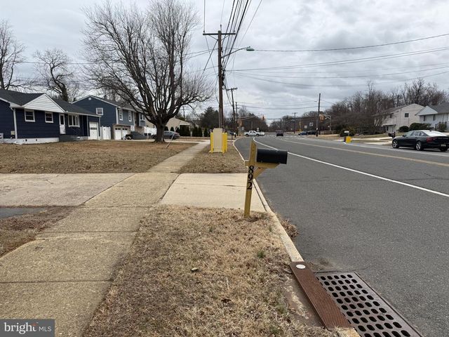 892 ESTATES, Hamilton, NJ 08690