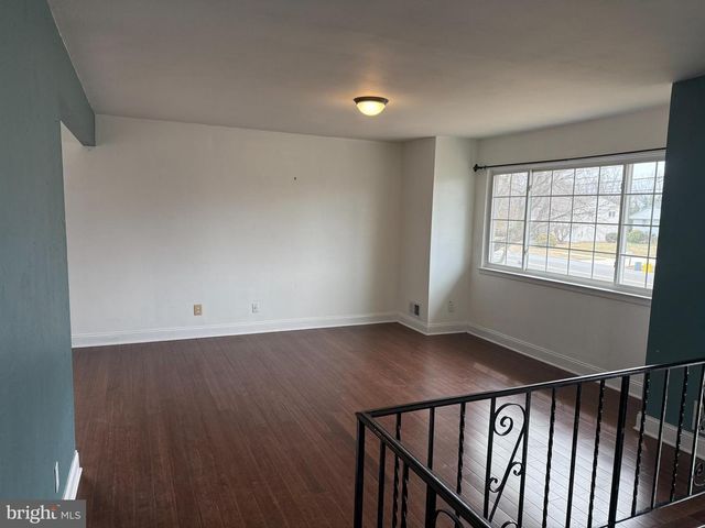 892 ESTATES, Hamilton, NJ 08690