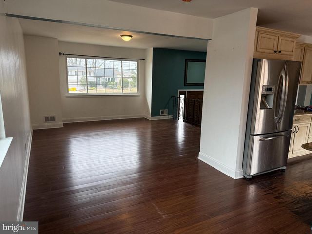 892 ESTATES, Hamilton, NJ 08690