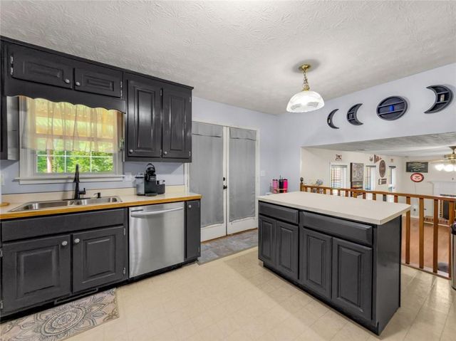 368 Cattlemans Circle Circle, Mcdonough, GA 30252