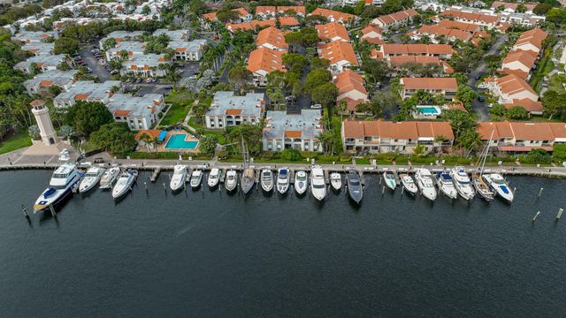 3545 MAGELLAN Circle 352-5, Aventura, FL 33180