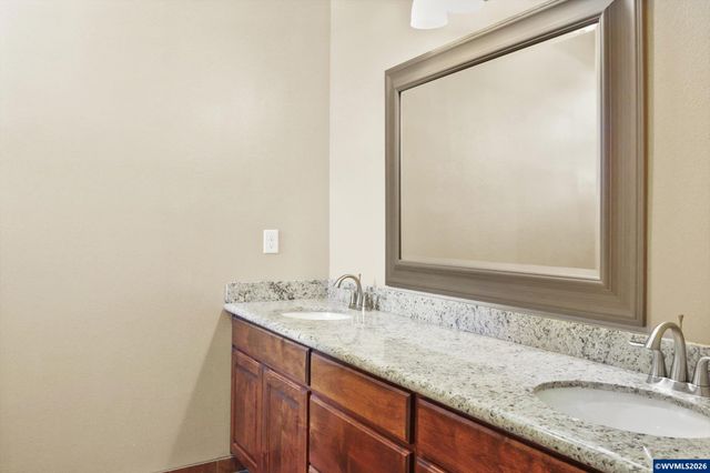 3571 Anchor Ct NE, Salem, OR 97305