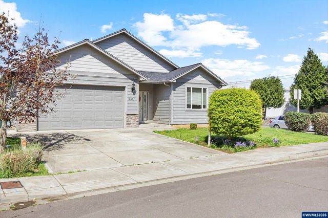 3571 Anchor Ct NE, Salem, OR 97305