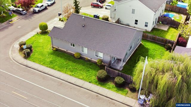 3571 Anchor Ct NE, Salem, OR 97305