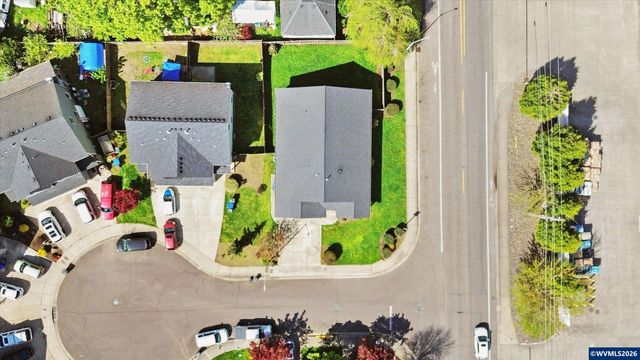 3571 Anchor Ct NE, Salem, OR 97305