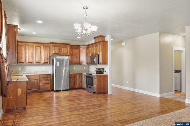 3571 Anchor Ct NE, Salem, OR 97305