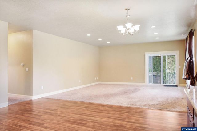 3571 Anchor Ct NE, Salem, OR 97305