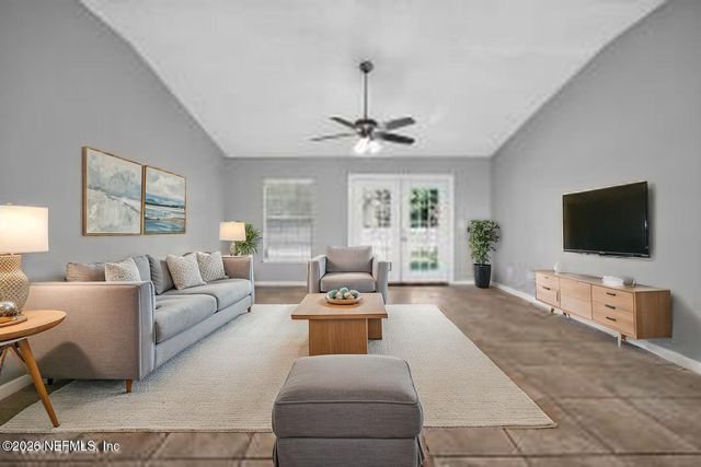 398 WILLOW GREEN Drive, Orange Park, FL 32073