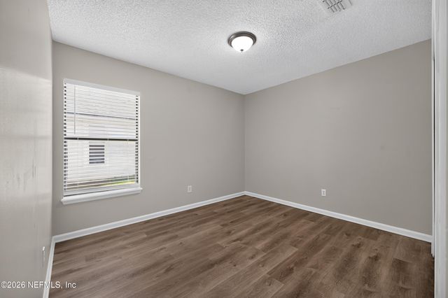 398 WILLOW GREEN Drive, Orange Park, FL 32073