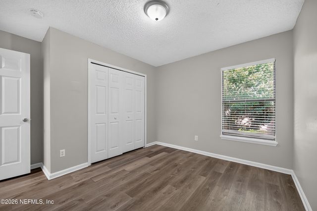 398 WILLOW GREEN Drive, Orange Park, FL 32073