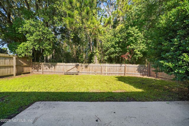 398 WILLOW GREEN Drive, Orange Park, FL 32073