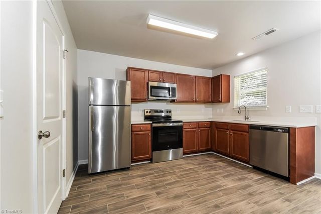 2321 Deerbrook Forest Lane, Greensboro, NC 27406