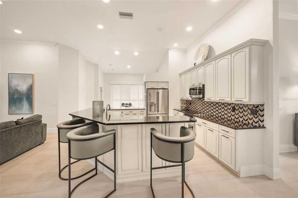 6660 SAINT JAMES CROSSING