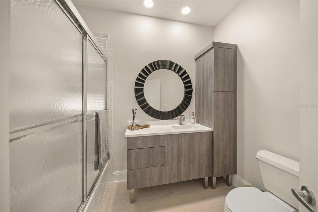 6660 SAINT JAMES CROSSING