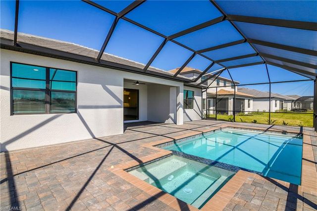 21126 Verawood LOOP, Estero, FL 33928