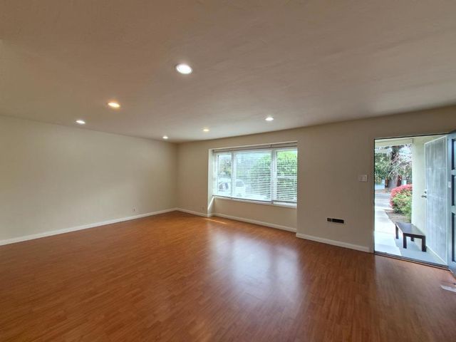 1993 De La Pena Avenue, Santa Clara, CA 95050