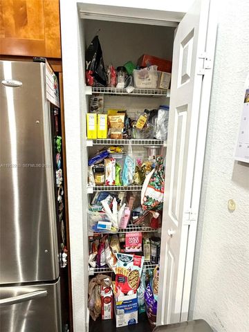 10780 NW 74th Ln, Doral, FL 33178